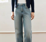 Non-fit Light-colored High-waisted Slightly Flared Jeans