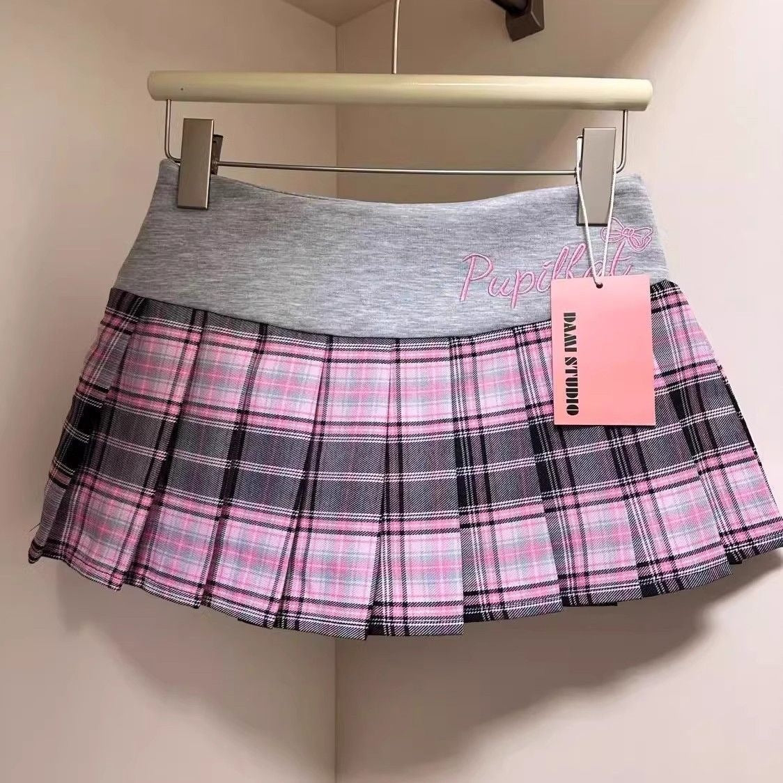 Plaid Pleated Skirt High-waisted A-line Design Statement Midi Skirt