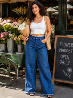 New Women's High-quality Low-rise Frayed Hem Loose Straight Leg Denim Wide-leg Pants, Fashionable And Versatile, Suitable For All Seasons.