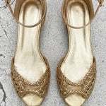 Retro Knitted Hollow-Out Low-Heel Closed-Toe Shoes For Women