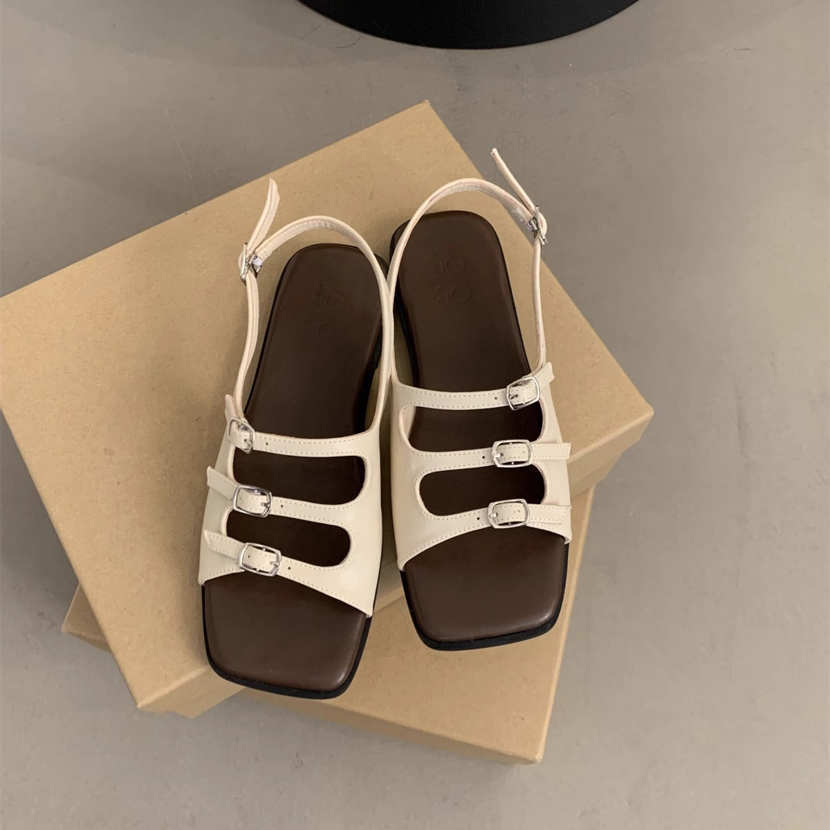 Seaside Travel Soft Flat Roman Sandals