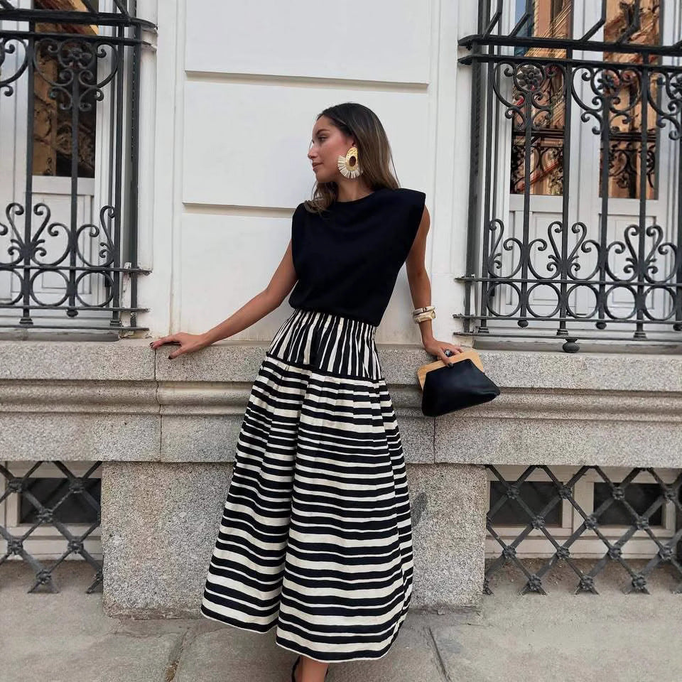 Striped-print Pleated Elegant A-line Skirt