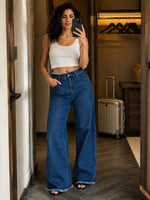 New Women's High-quality Low-rise Frayed Hem Loose Straight Leg Denim Wide-leg Pants, Fashionable And Versatile, Suitable For All Seasons.