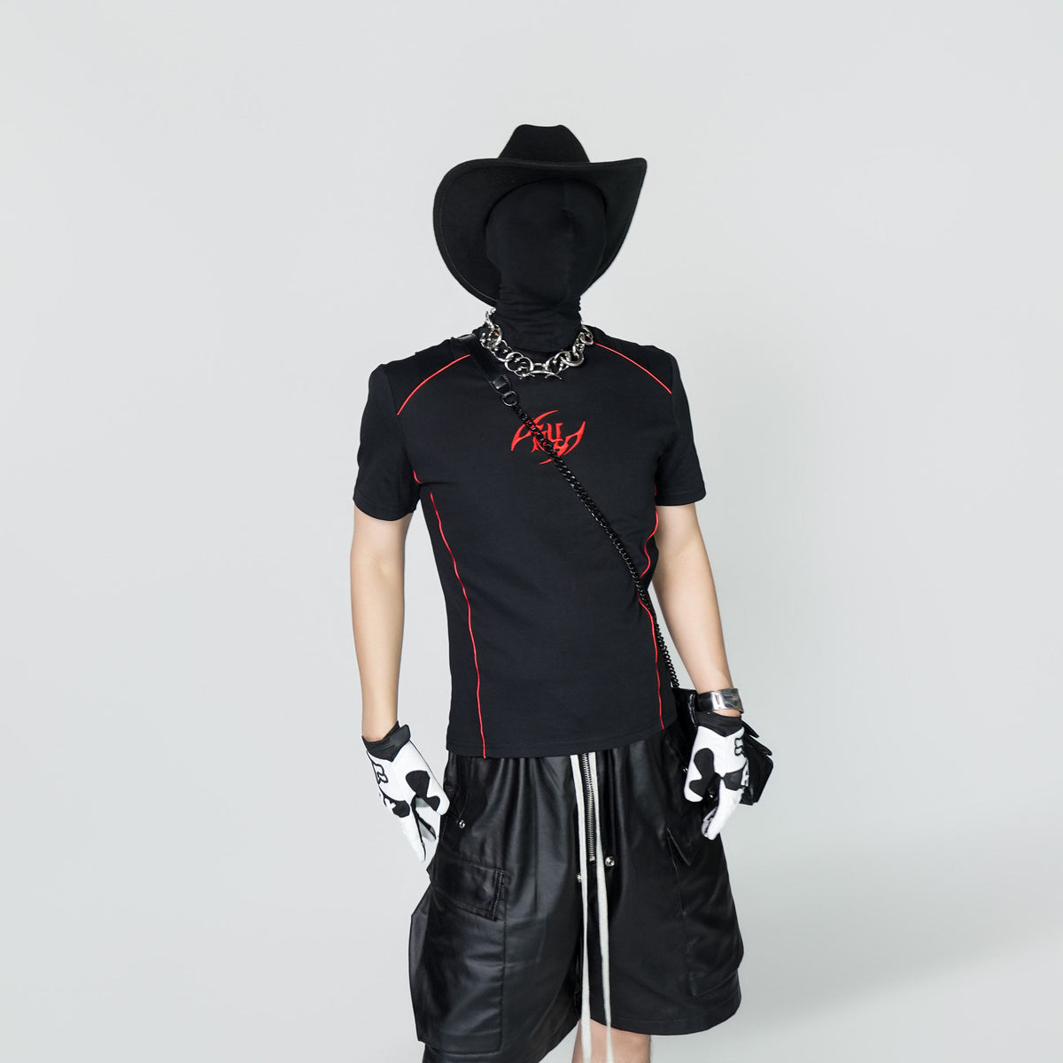 Inverted-triangle-shoulder Short-sleeve T-shirt For Men