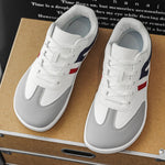 Mens Large And Extra-Large Vintage Sneakers