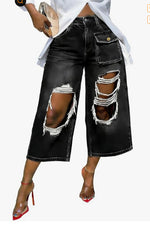 Whitewashed Vintage-style Red Ombre Ripped Raw-edge Wide-leg Capri Pants
