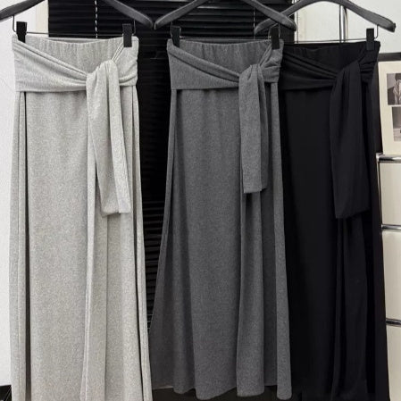 Stylish And Versatile Textured Half-length Skirt With An Elastic Waist For Women