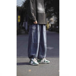 Hong Kong Style Retro Overalls Jeans Man